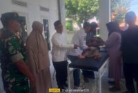 Karang Taruna Harapan Mekar mengadakan acara Sunatan massal  di halaman kantor Bale Desa Karangsambung Kecamatan Kadipaten Kabupaten Majalengka ( Dok.Hariansumedang.com / Abdul Haris )