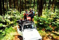 Lintasan di sini agak unik, alamnya indah, lintasannya menantang. Tapi kendaraan yang dipakai aman. Jadi meskipun menantang, tetap terjaga keamanannya,” ujarnya.( Sumedangkab.go.id)