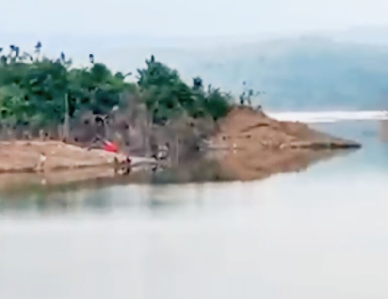 Semua tanah garapan warga itu hingga saat ini belum menerima uang ganti rugi ( Dok.Hariansumedang.com / Supriadi )