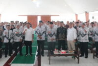 Hadir dalam acara tersebut Bupati Sumedang Dr. H. Dony Ahmad Munir, S.T., M.M., Kapolres Sumedang, Dandim 0610, Dewan Pendidikan Sumedang serta Anggota PGRI. ( Dok.Hariansumedang.com / Siti Kowati )