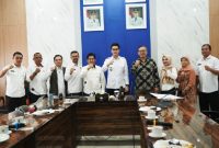 Pertemuan tersebut dalam upaya memperkuat penanganan stunting dan percepatan pengentasan kemiskinan ekstrem di Kabupaten Sumedang. ( Dok.Hariansumedang.com / Siti Kowati )