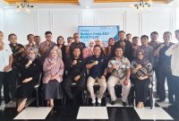 Bertempat di cafe Sekretariat DPRD Kabupaten Sumedang, acara dihadiri Ketua Komisi I sebagai narasumber, pejabat Struktural, Fungsional beserta karyawan sekretariat DPRD. ( Dok.Hariansumedang.com / Siti )