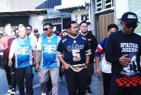Bupati H. Dony Ahmad Munir mengikuti Funwalk dalam rangkaian hari lahir ke-39 Kecamatan Cinanggung ( Dok. Sumedangkab.go.if )