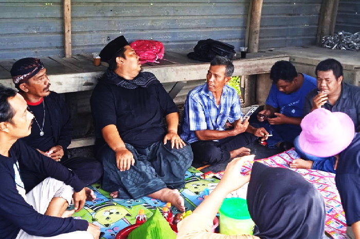 Ritual ini dihelat para petani Desa Marongge terutama yang bergabung dengan Kelompok Tani Bina Usaha dengan jumlah anggota 68 petani. ( Dok.Hariansumedang.com / Haris )