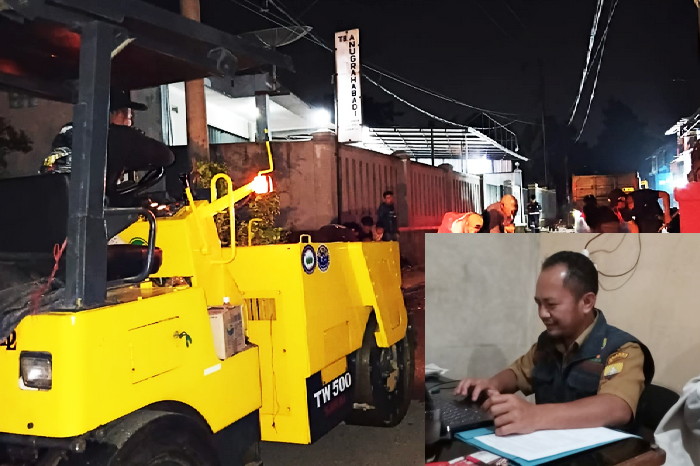 Sekdes Sindangsari, Endang Ruhiat, menjelaskan jalan dihotmix dengan volume 180 M x 3M x 3 cm dengan anggaran sebesar Rp 98 Juta. ( Dok.Hariansumedang
Com / Dody Nsh )