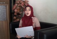 Menurut Titin Suryati Sukmadewi, Deep Learning menempatkan siswa sebagai pusat pembelajaran yang aktif, reflektif, mandiri, dan adaptif.  ( Dok.Hariansumedang.com / Tatang )