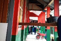 Nilai anggaran rehabilitasi sebesar Rp 179.900.000.00 untuk memperbaiki ruang kelas ( Dok.Hariansumedang.com / Dody Nsh )