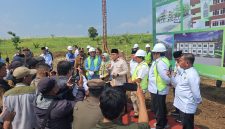Acara tersebut dihadiri Wakil Menteri Agama R. Muhammad Syafi’i dan Bupati Sumedang Dony Ahmad Munir. ( Dok.Hariansumedang.com / Siti Kowati )