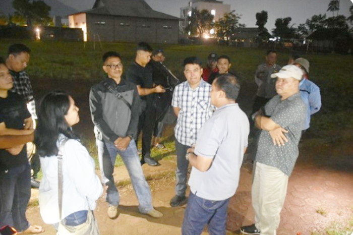 Kades Cikeruh Ii Jai bersama bupati dam forkopimcam Jatinangor ( sumedangkab.go.id)