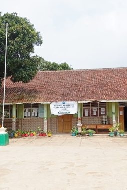 SDN Ciletik Desa Raharja Tanjungsari Rusak Parah, Belum Ada Tanggapan dari Pemerintah