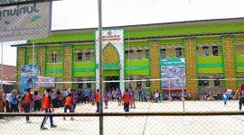 MTsN 5 Sumedang kini berhasil membuktikan diri sebagai sekolah yang kompetitif dan mampu bersaing dengan SMP Negeri. Hal ini dibuktikan dengan banyaknya alumni yang telah sukses di berbagai bidang. ( Dok.hariansumedang.com / Abdul Haris )