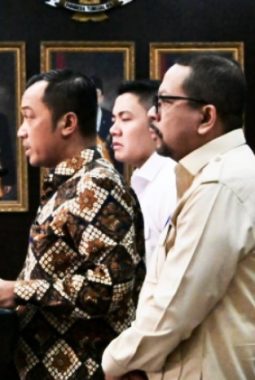 Prabowo Copot Dadan Hindayana dari Jabatan Kepala Badan Gizi Nasional (BGN)