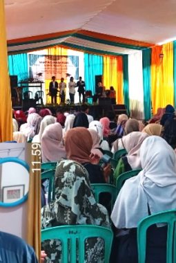 SMKS Baabul Kamil Jatinangor Wisuda 100 Lulusan, Siap Tembus Pasar Kerja Global