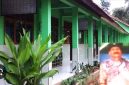 Inilah salah satu sisi bangunan SD Negeri Citali Kecamatan Pamulihan dan insert Sang Nakhoda Erawan Sukarya yang memimpin dengan hati