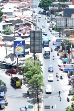 Bupati Dony Imbau Truk Sumbu Tiga Tidak Melintasi Kawasan Pendidikan Jatinangor