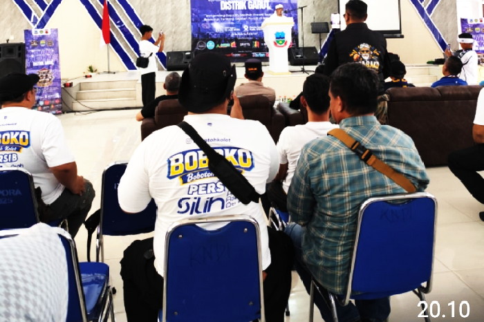 Berlangsung khidmat di Gedung Pemuda Kabupaten Garut yang berlokasi di Kompleks Kerkof, Garut, pengurus Boboko Distrik Garut dikukuhkan ( Dok  hariansumedang com / Jatnika )