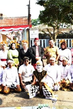 Bupati Sumedang Tekankan Dinas Sosial Adalah Wajah Kepedulian Pemerintah: Layani dengan Hati dan Empati