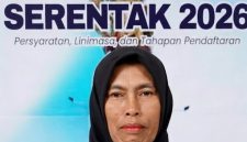Tati Suryati balon Kades Desa Jingkang Kec. Tanjungmedar Kab. Sumedang ( Dok. Harian Sumedang / Supriadi