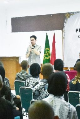 Pembekalan Calon Paskibraka Sumedang: Wabup Tekankan Literasi Digital dan Karakter Generasi Emas