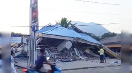 Badan Meteorologi, Klimatologi, dan Geofisika (BMKG) mengonfirmasi pusat gempa berada di laut pada kedalaman 15 kilometer, sekitar 38 kilometer timur laut Mbay, Nagekeo. (Kabar24.id)