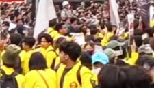 Jelang dimulainya unjuk rasa yang dijadwalkan pukul 13.00 WIB tersebut, jajaran Polda Metro Jaya mengamankan 21 orang yang diduga berpotensi memicu kericuhan.
