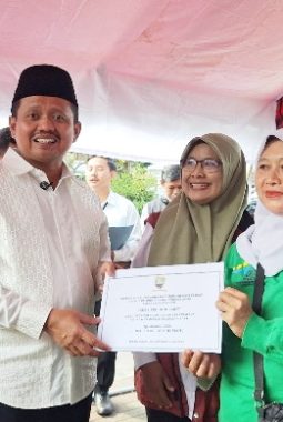 Senyum Mandiri dari Cibeureum Kulon: Kala Deti Memilih Lepas dari Jaring Bansos