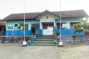 Kepala SMPN 1 Wado, Yaya, S.Pd., menyampaikan bahwa upaya awal dimulai dari pembiasaan meminimalisir sampah anorganik, khususnya plastik sekali pakai ( Dok.Harian Sumedang / Tatang Tarmedi )