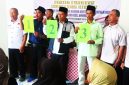 Ketua Panitia Pilkades, Maman Suherman, mengumumkan hasil pengundian nomor urut calon kepala desa secara resmi:

Nomor Urut 1: Warno (49), warga Dusun Citunggul.

Nomor Urut 2: Tohli, S.Pd. (60), warga Bandung.

Nomor Urut 3: Arli (61), warga Dusun Sukamulya.