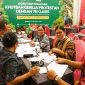 Suasana diskusi kelompok para pendeta dari 78 klasis di Papua Barat Daya dalam menyusun materi khotbah untuk mendorong penyelamatan hutan Papua. Kegiatan yang diselenggarakan IRI Indonesia ini berlangsung di Kota Sorong, Papua Barat Daya, Kamis (3/9/2026).