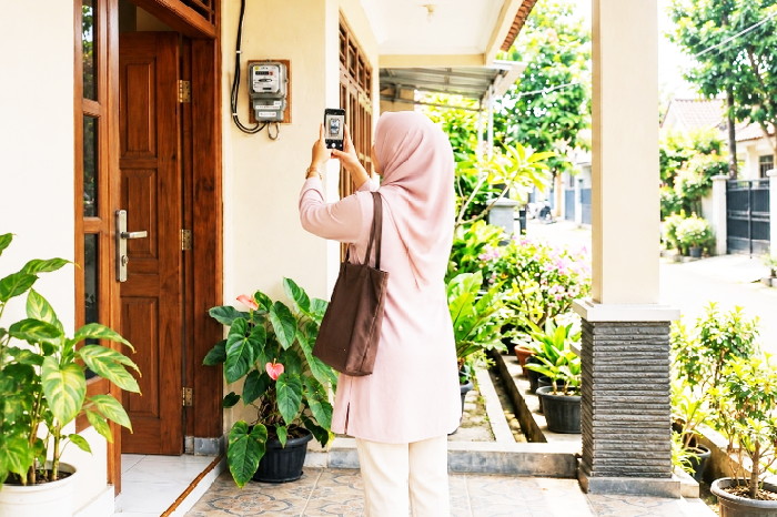 Melalui layanan ini, pelanggan dapat melakukan catat meter mandiri setiap tanggal 23 hingga 27 setiap bulannya
